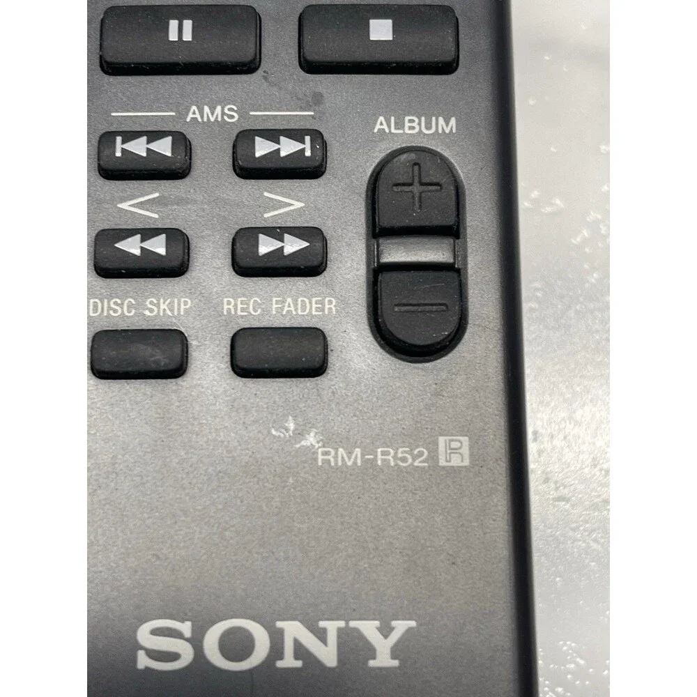 Sony RM-R52 Remote NO BATTERIES. Tested Working!
